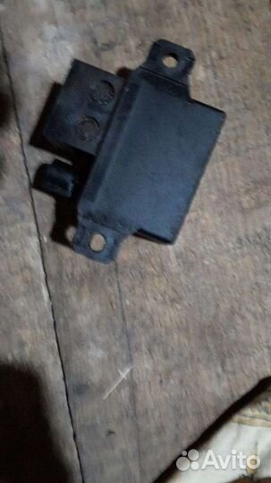Bmw х5 е70 блок управления вентилятором (реле)