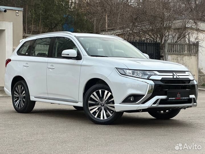 Mitsubishi Outlander 2.0 CVT, 2022, 577 км