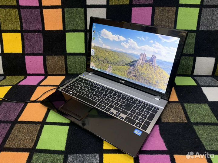 Ноутбук Acer V3-571G