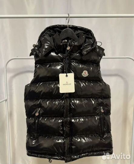 Жилетка moncler