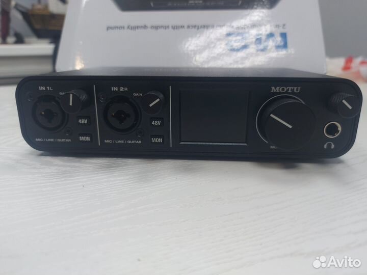 Внешняя звуковая карта motu M2