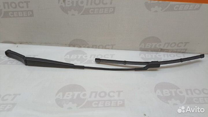 Дворник лобового стекла передний левый Volkswagen