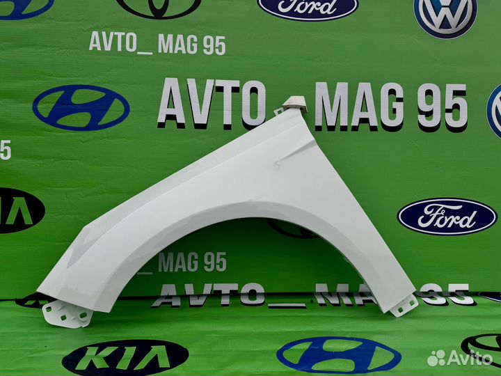 Крыло на Ford Focus 3