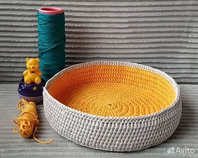 Лежанка/лежак для кошек и собак (ручная работа)