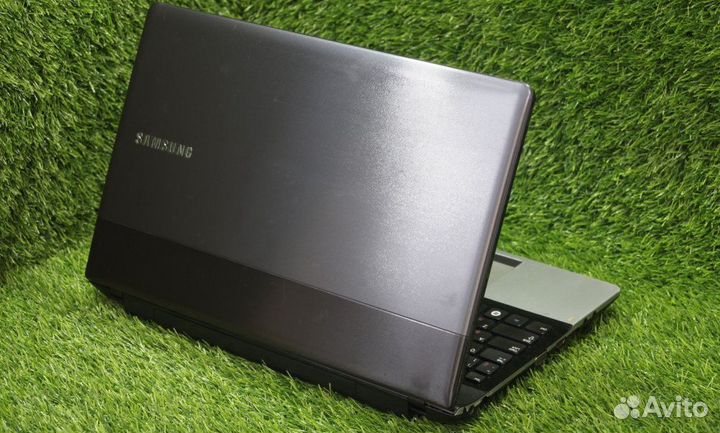 Шикарный samsung NP300E5A. Гарантия / Рассрочка