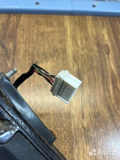 Зеркало заднего вида боковое переднее левое Chery