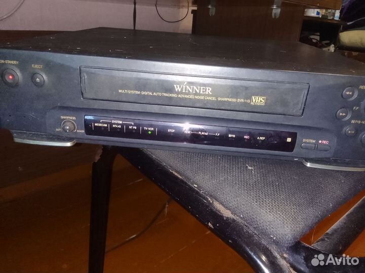 Видеомагнитофон и магнитофон -приставка