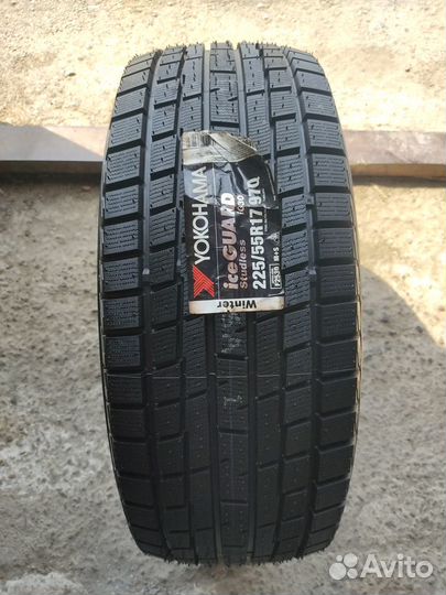Yokohama Ice Guard IG50 225/55 R17 97Q
