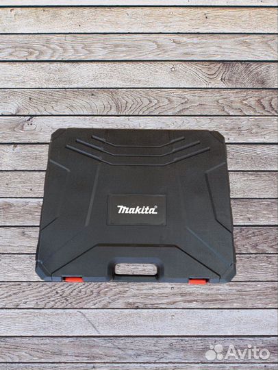 Набор инструментов 4в1 аккумуляторный makita