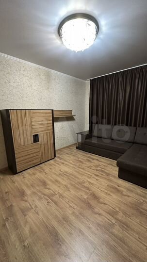 2-к. квартира, 53 м², 2/18 эт.