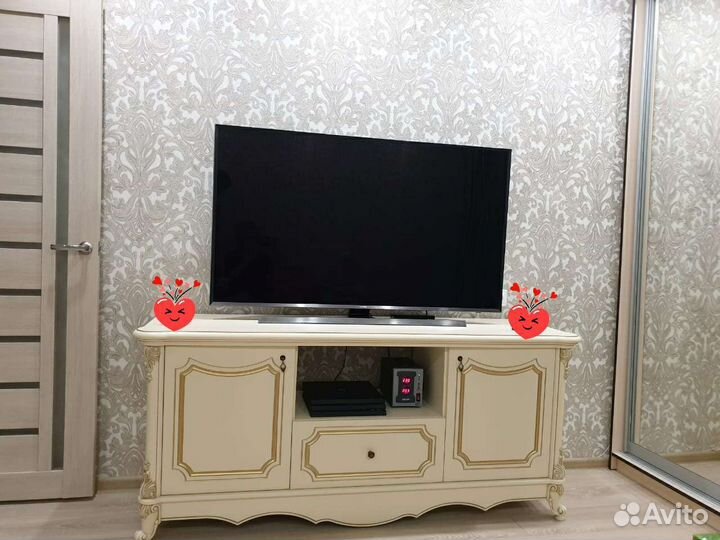 Тумба под телевизор бу