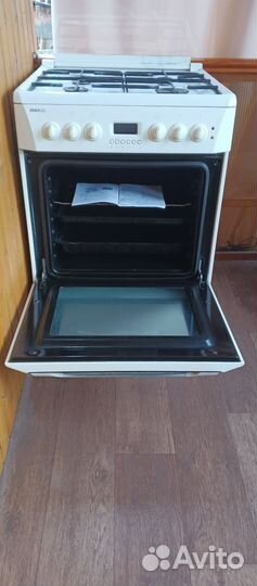 Газовая плита с электрической духовкой
