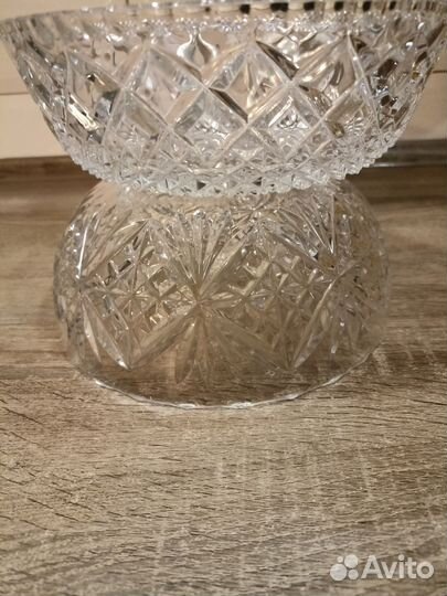 Хрустальная ваза
