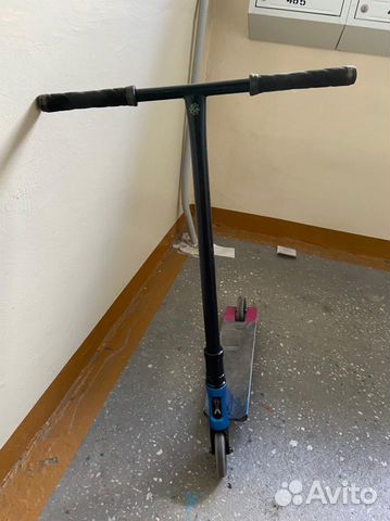 Трюковой самокат North Switchblade