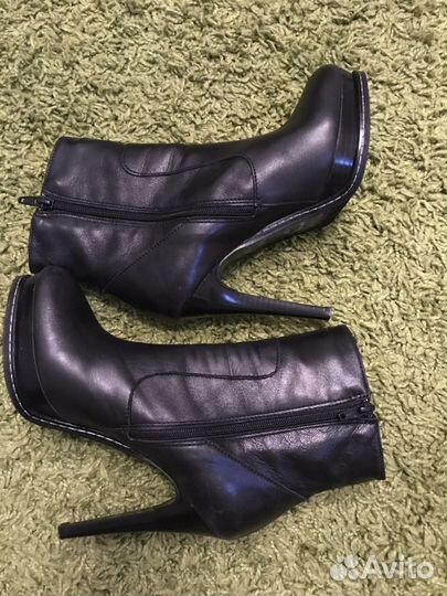 Ботинки женские, Италия