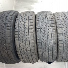 Bridgestone Blizzak VRX2 195/65 R15