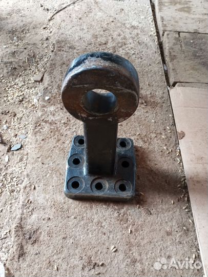 Петля дышла прицепа