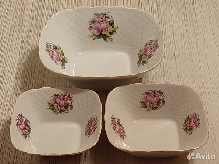 Салатники - 3 штуки. Размеры разные. Цена за 3 сал