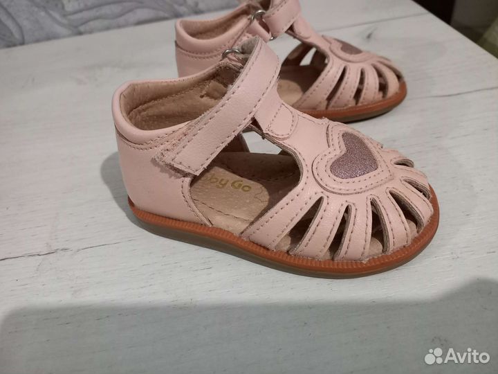Сандалии для девочки 21