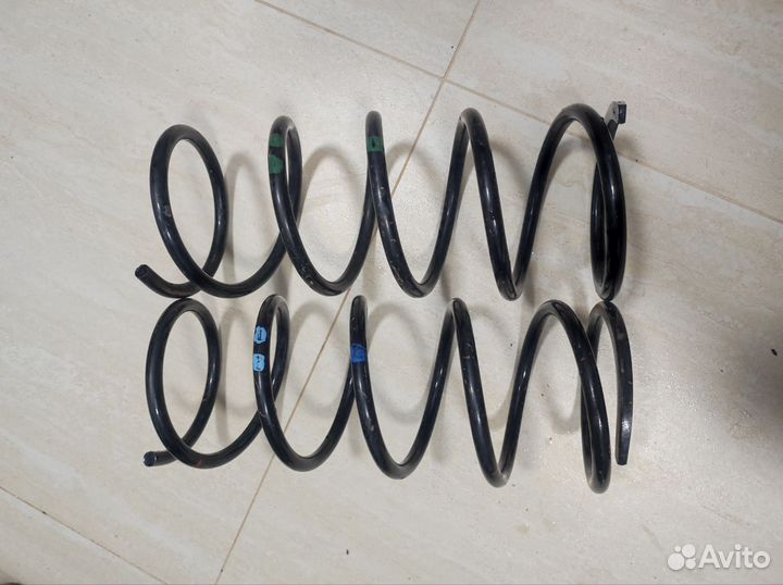 Пружины передние Toyota