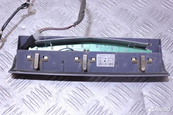 Фонарь задний стоп сигнал Opel Astra H