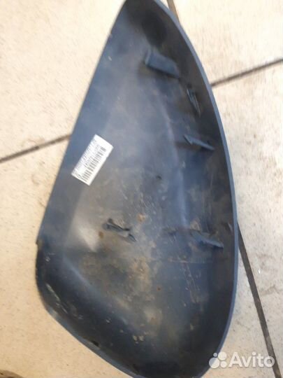 Накладка зеркала правая Citroen C3 1