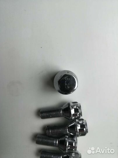 Секретные болты