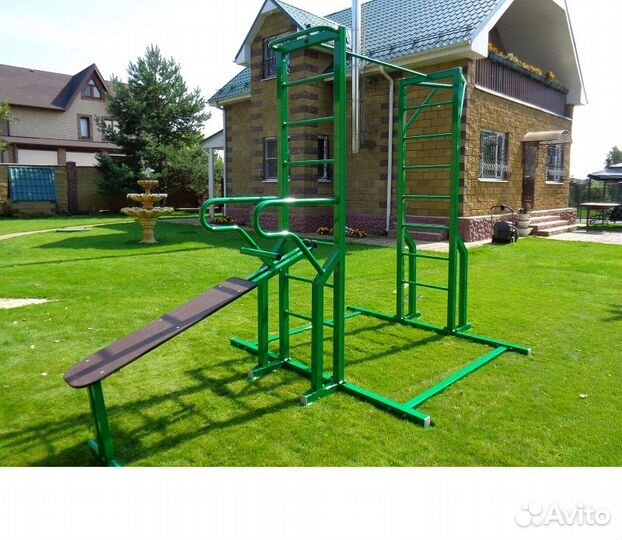 Детский спортивный уголок