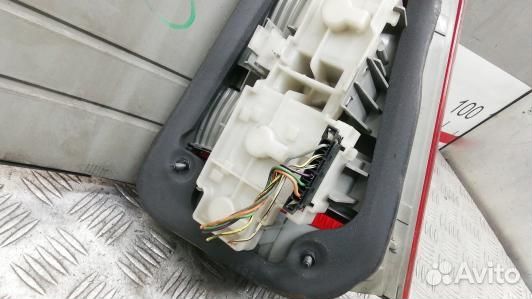 Фонарь задний правый mercedes benz GL-class X164