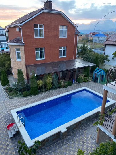 Комната 18 м², 1/3 эт.