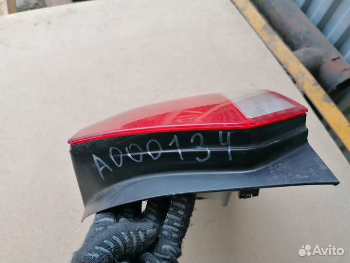 Фонарь правый Volkswagen Polo седан 2010 - 2014