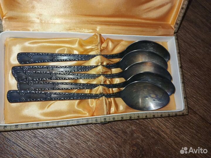 Мельхиоровые ложки 5 шт