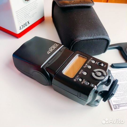 Вспышка Canon Speedlite 430EX