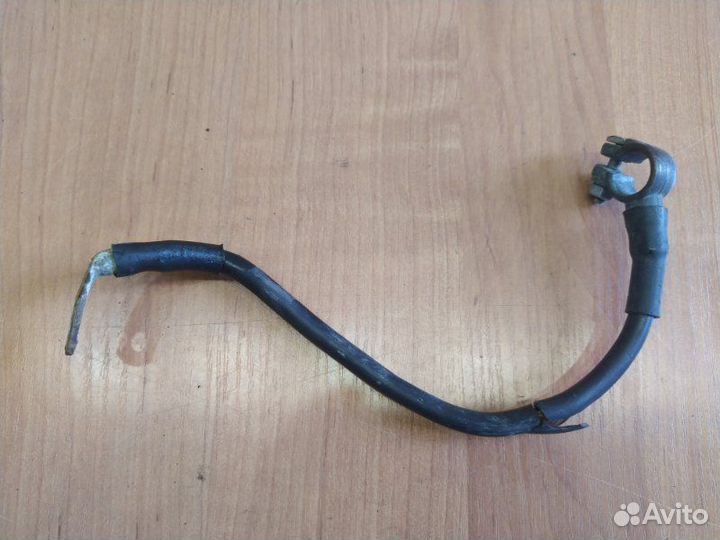 Клемма аккумулятора минус Volkswagen Passat B5