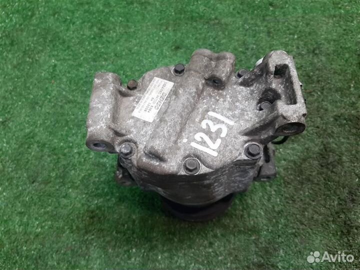 Компрессор кондиционера Toyota Corolla E120 2006