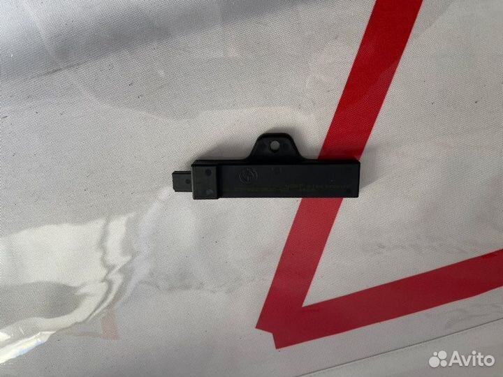 Антенна Bmw X5 F15 3.0 дизель 2017