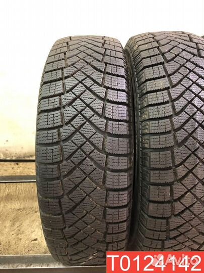 Pirelli Ice Zero FR 185/65 R15 92T