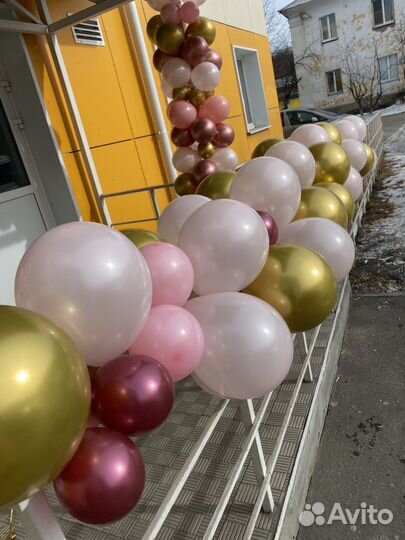 Коробка сюрприз с воздушными шарами