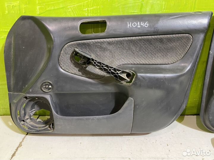 Обшивка двери стойки Honda Civic 6 Комплект