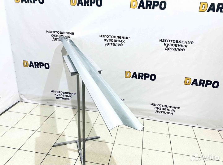 Пороги для Mazda MPV 1999-2006 (LW)