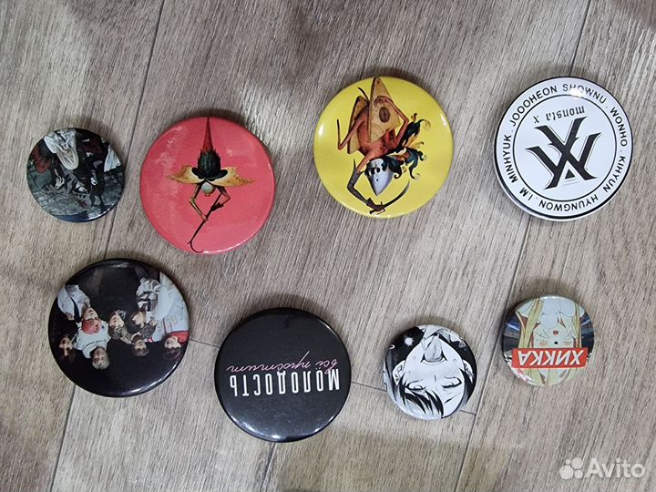 Аниме и k-pop атрибутика