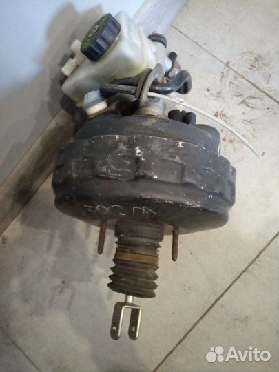 Вакуумный усилитель тормозов Mercedes-Benz W203