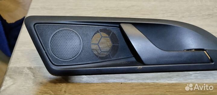 Ручка передней двери правая Шкода Октавия a5