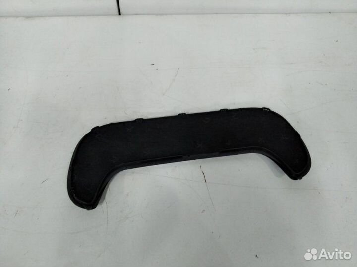 Решетка динамика задняя Mercedes-Benz C-Class W203