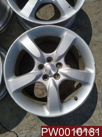 Диски R17 Volkswagen Polo Б/у Литые