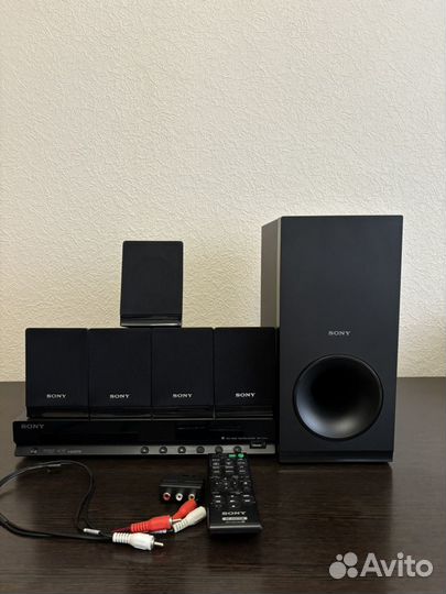 Домашний кинотеатр Sony DAV-TZ140