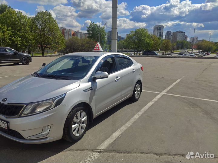 Автоинструктор, обучение вождению, МКПП и АКПП