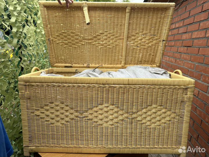 Сундук ротанговый