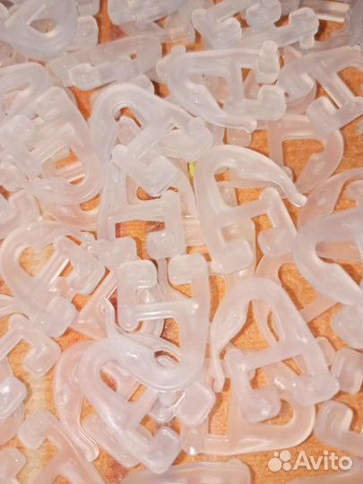 Крючки на шторы