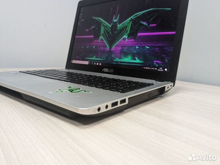 Игровой ноутбук Asus core i7/16gb/ssd+hdd/full hd